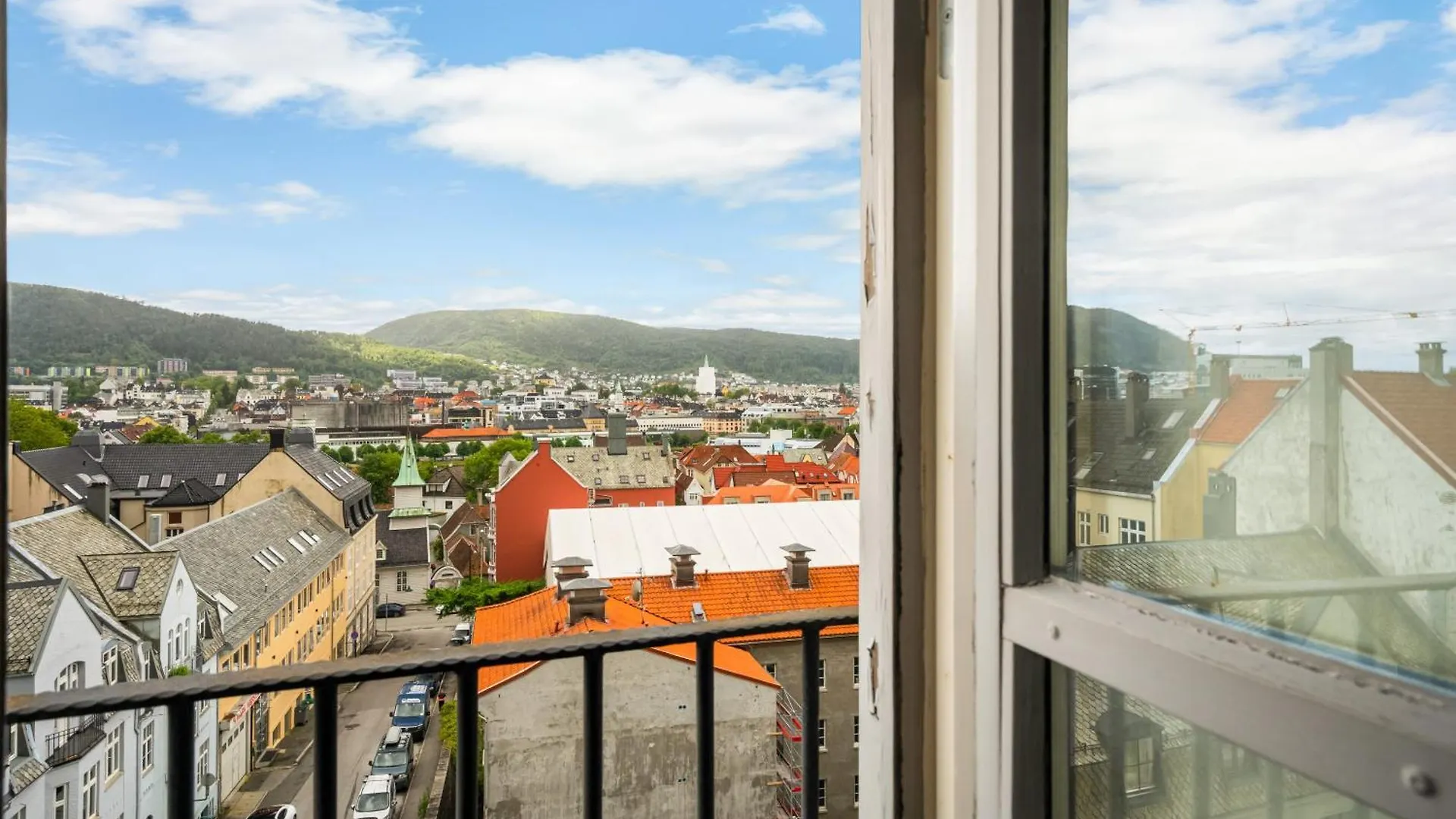 Charming Apartment With Stunning Views! Bergen 0*,
