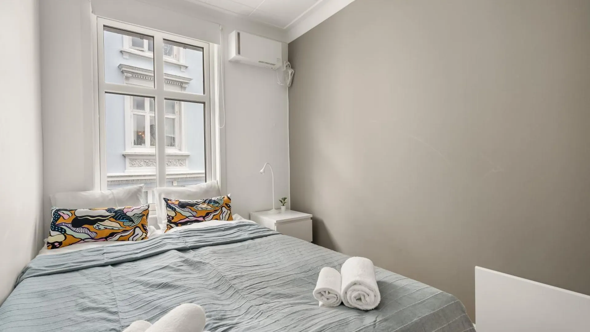 Charming Apartment With Stunning Views! Bergen